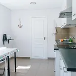 With 5 Bedrooms * Peniche