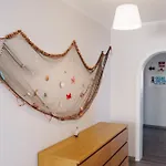With 5 Bedrooms * Peniche