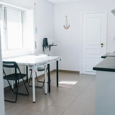 Lejlighed With 5 Bedrooms *